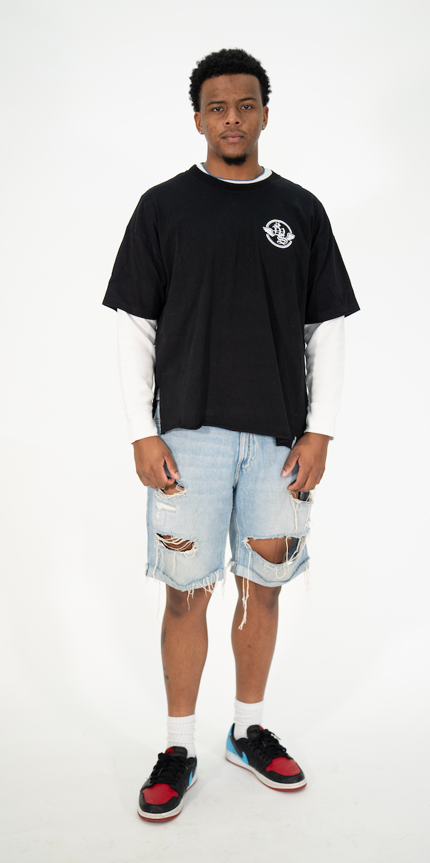 "Victorious" T Shirt- Black